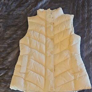 Women's Cream Puffer Vest